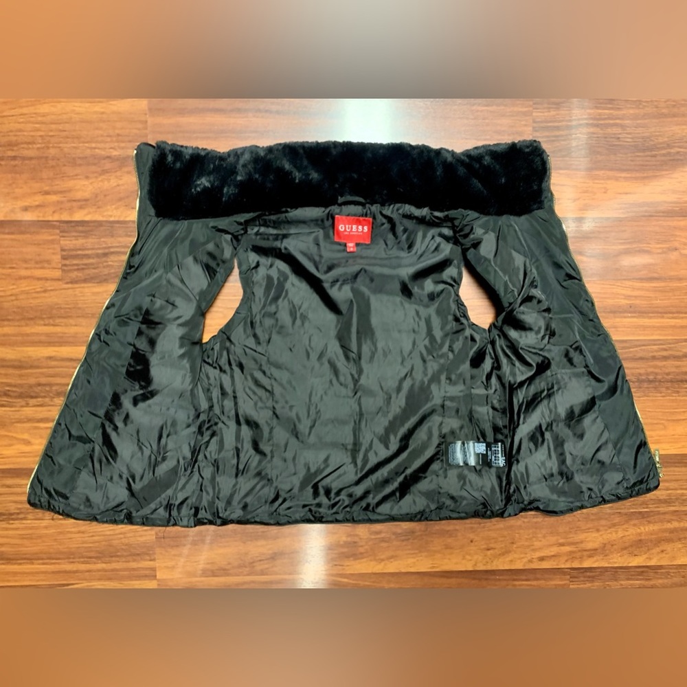 Guess Women’s Vest Dark Brown Sz M Faux Fur EUC - Picture 2 of 8
